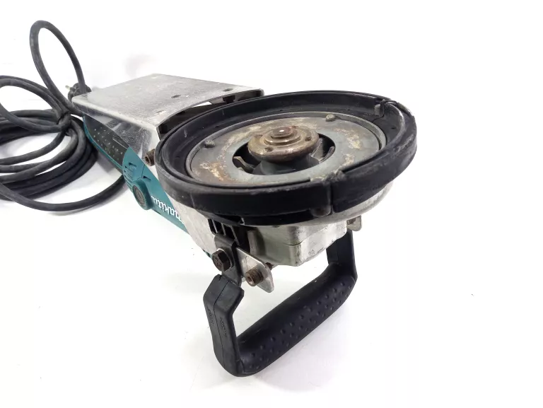 MAKITA PC5001C SZLIFIERKA DO BETONU 1400W 125MM