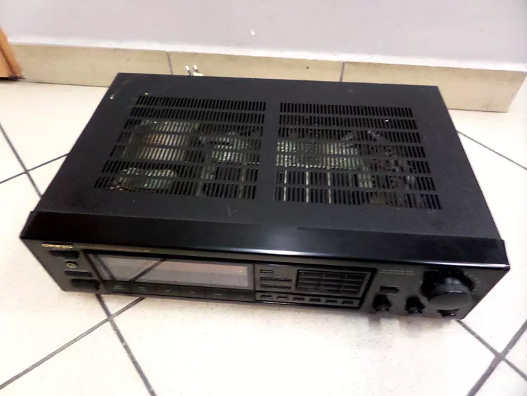 ONKYO AMPLITUNER AUDIO TX-9021