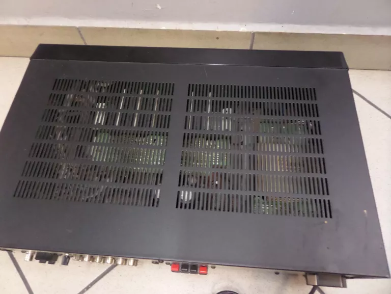 ONKYO AMPLITUNER AUDIO TX-9021