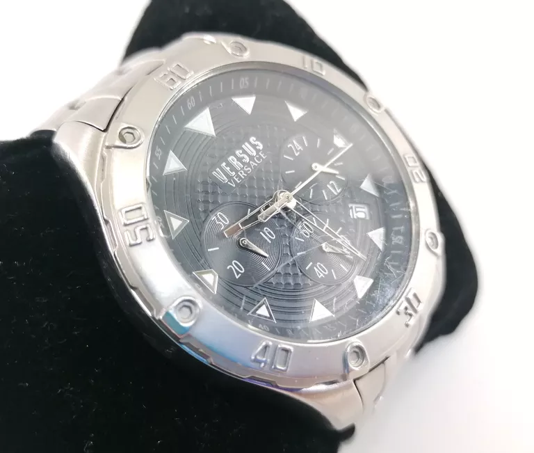 zegarek-versus-versace-vsp060618-rysy-na-szkle-rodzaj-analogowe