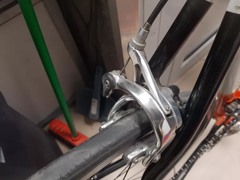 rower-szosowy-carrera-herkules-rc-rozmiar-kola-28