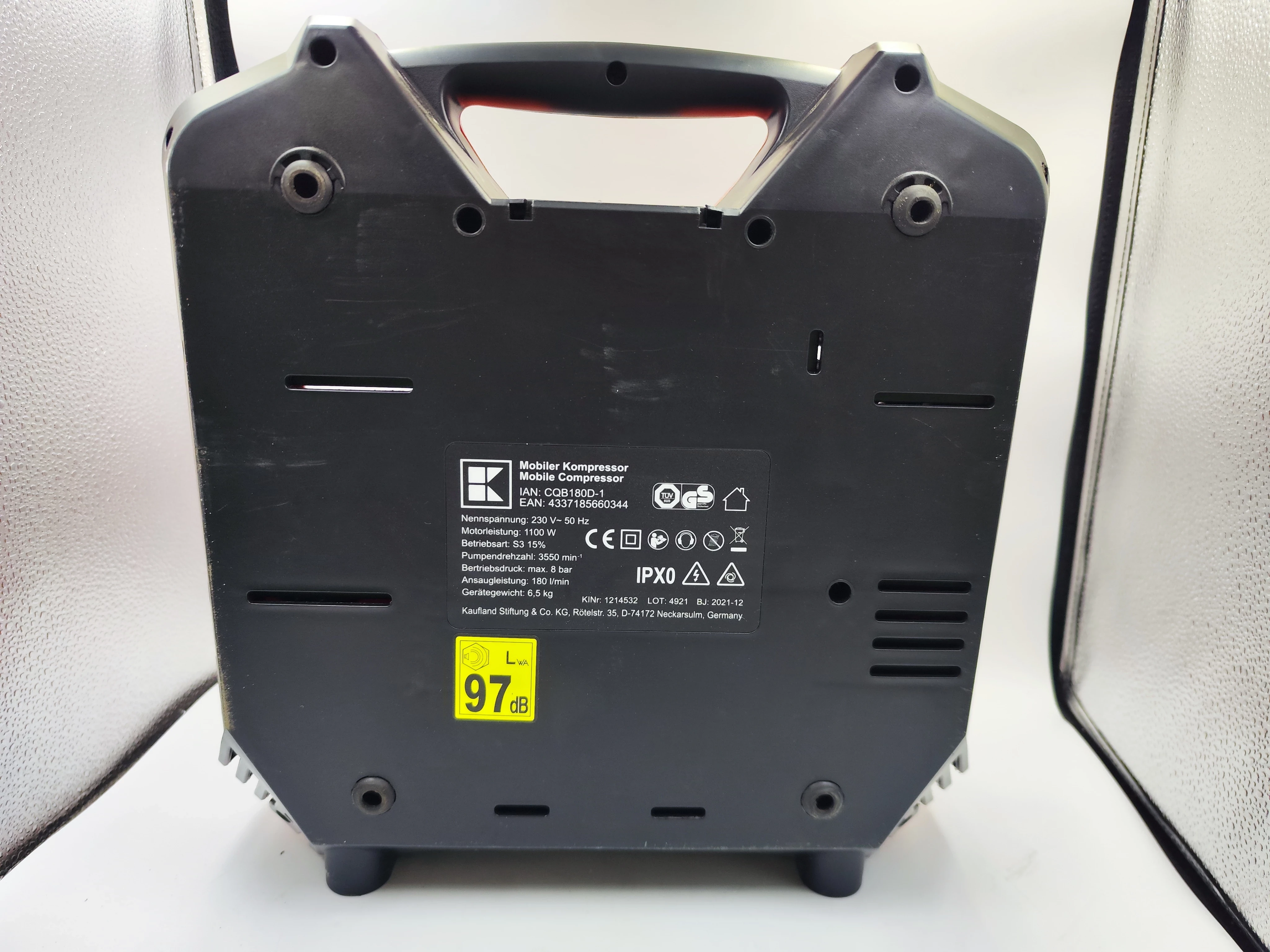 mobilny-kompresor-my-project-cqb-1800d-pojemnosc-zbiornika-1