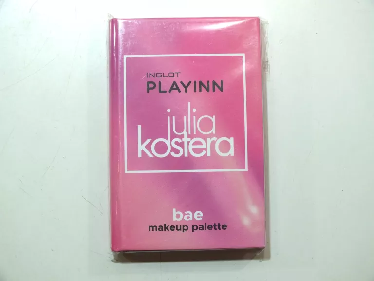 paleta-bae-inglot-playinn-julia-kostera-ostrowskiego-1-wroclaw