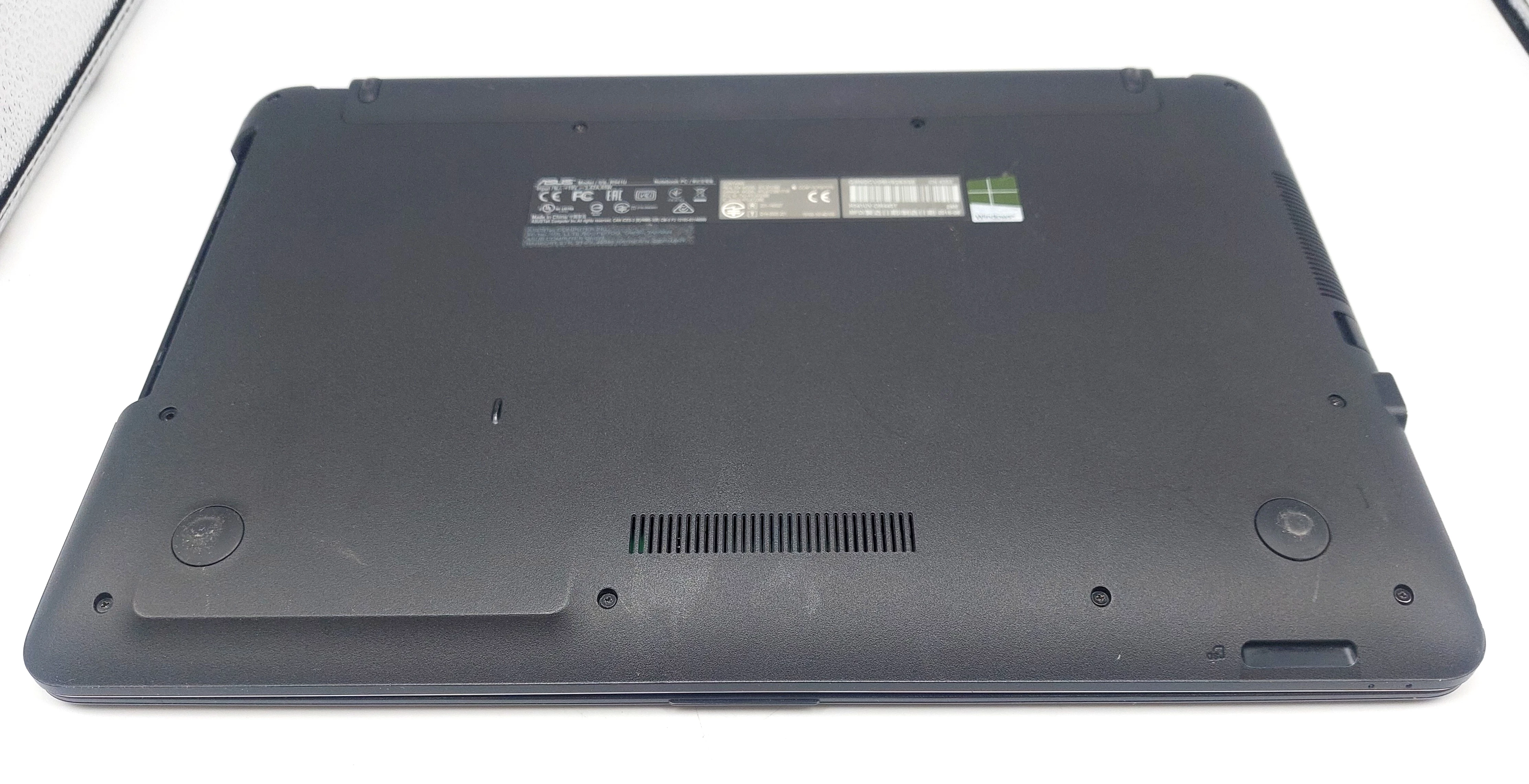 laptop-asus-sonic-master-i5-1tb16-gb-ram-win-10-wielkosc-pamieci-ram-16-gb