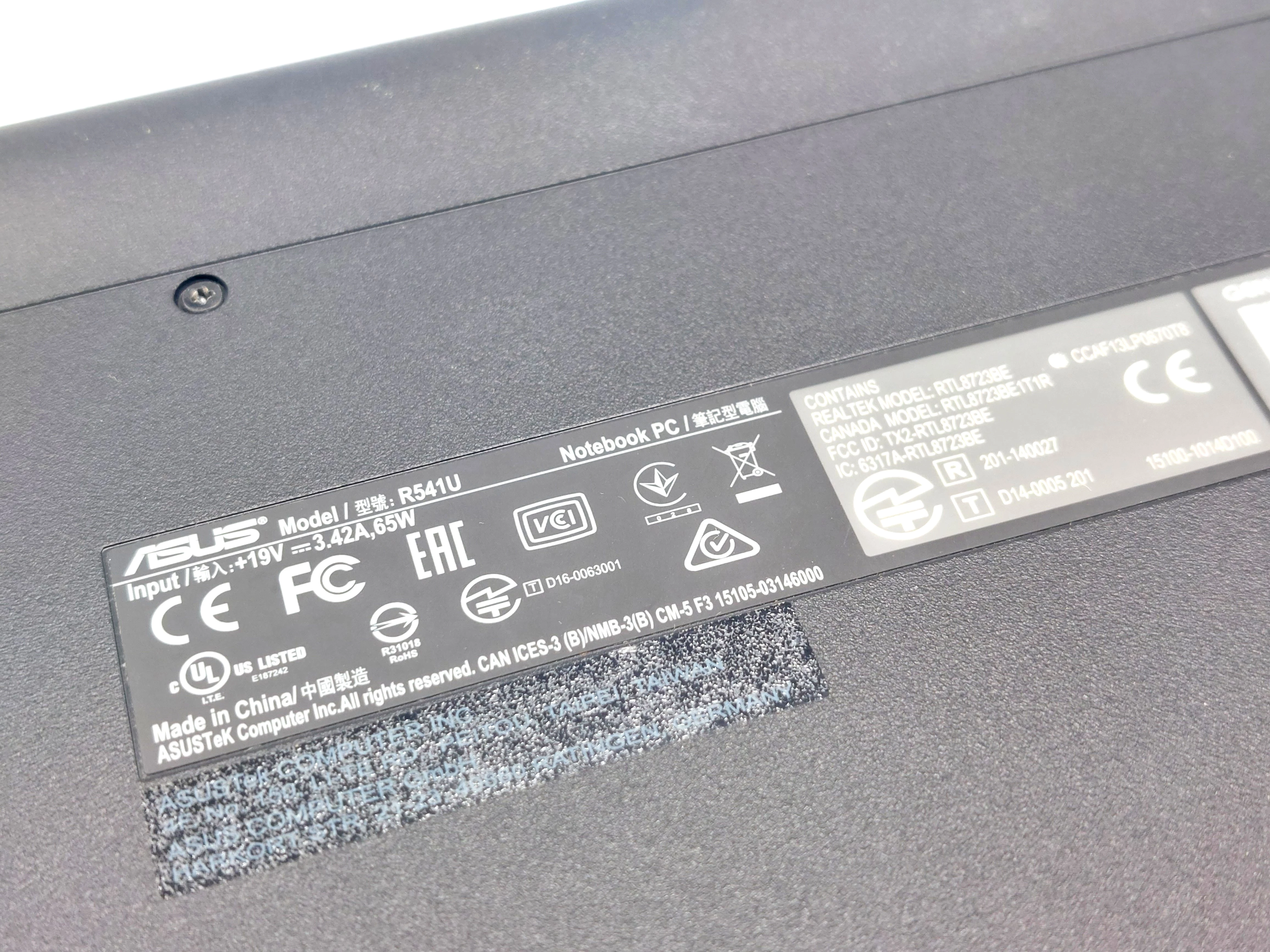 laptop-asus-sonic-master-i5-1tb16-gb-ram-win-10-pojemnosc-dysku-1000