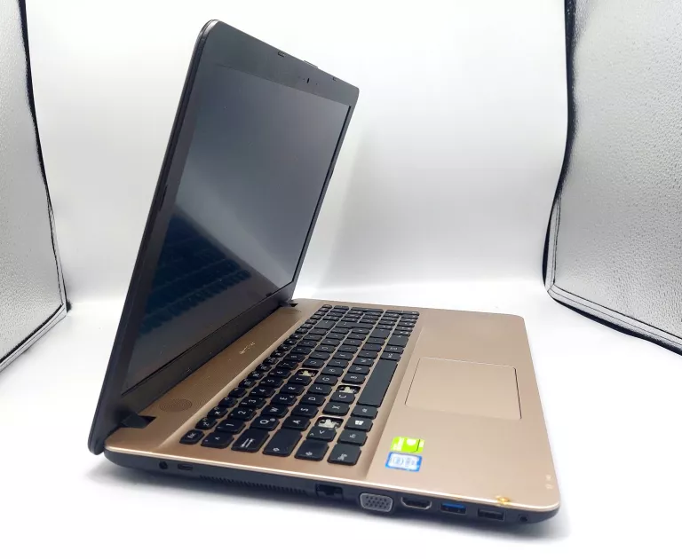 laptop-asus-sonic-master-i5-1tb16-gb-ram-win-10-seria-procesora-intel-core-i5