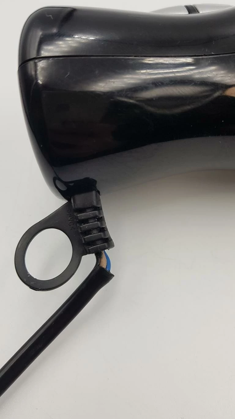 robot-kuchenny-wielofunkcyjny-grundig-bl-5040-opis-stan-uzywany