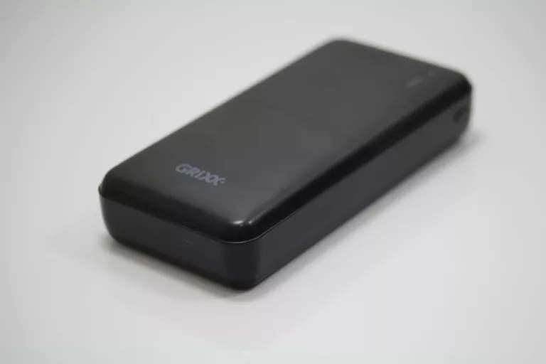 powerbank-grixx-15000-mah-typ-akumulatora-litowo-polimerowy