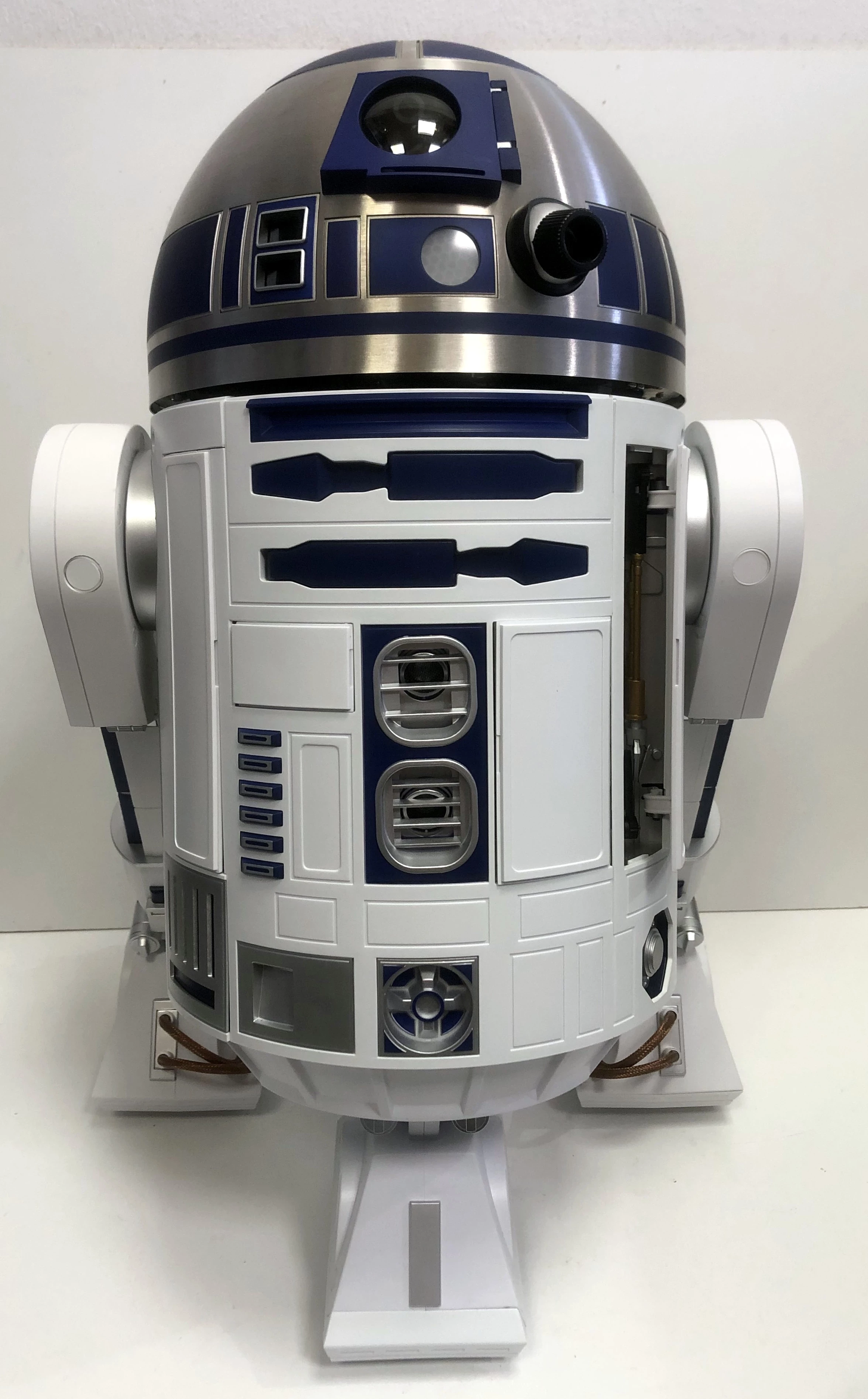 r2-d2-deagostini-robot-zdalnie-sterowany-z-aku-stan-uzywany