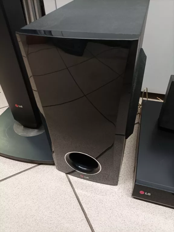 zestaw-kino-domowe-lg-dh4430p-rodzaj-subwoofera-pasywny