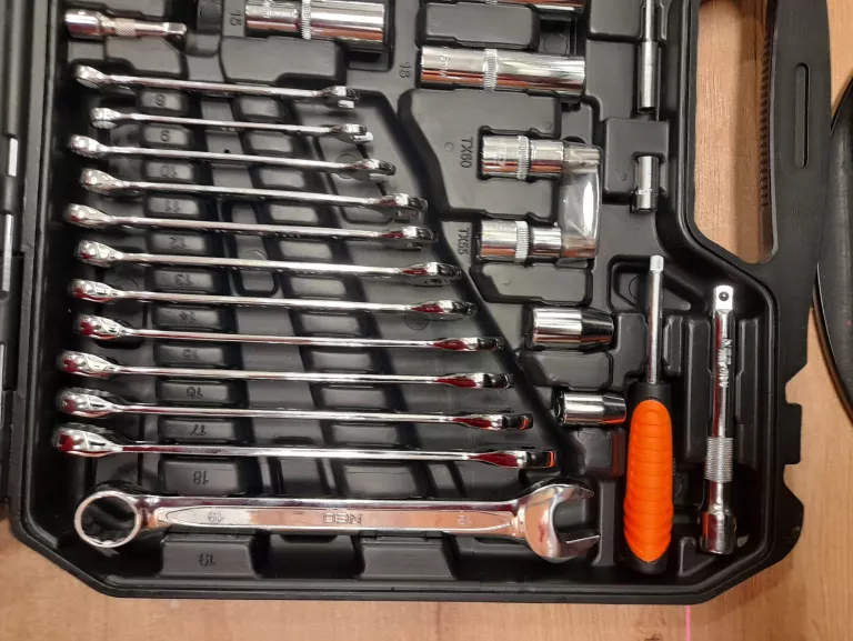 ZESTAW KLUCZE NASADOWE NEO TOOLS 08-671 219SZT