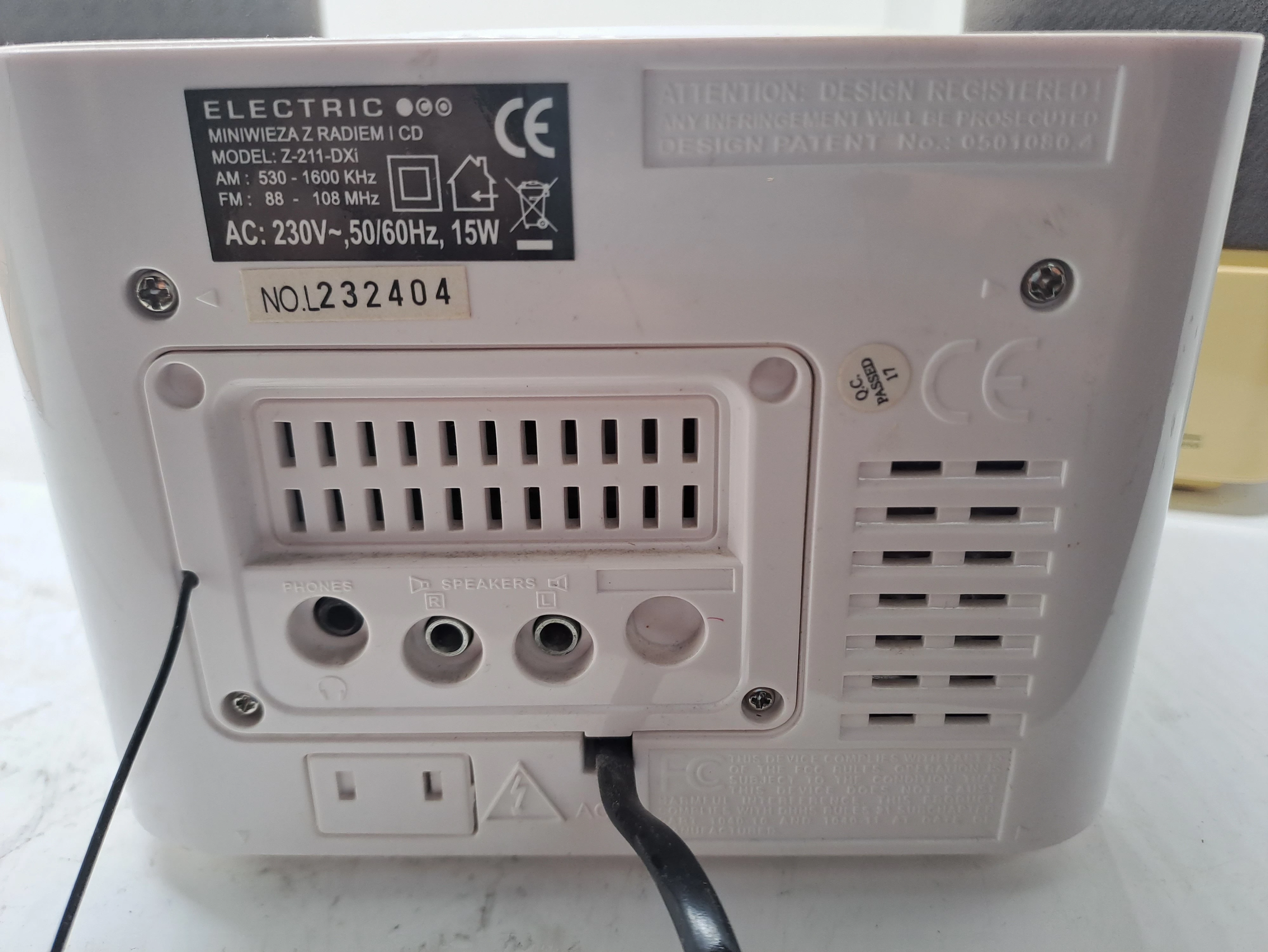 mini-wieza-z-radiem-i-cd-z-211-dxi-stan-uzywany