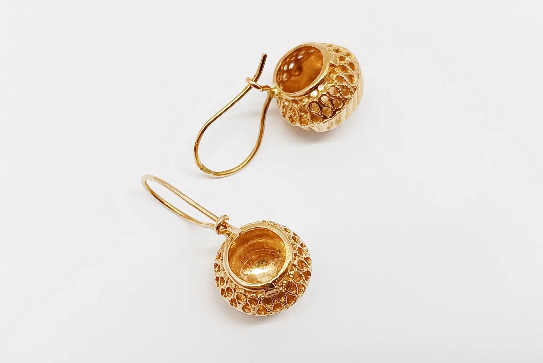 zlote-kolczyki-kamien-inny-kamien