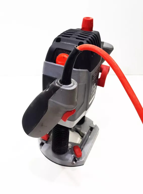 FREZARKA GÓRNOWRZECIONOWA GRAPHITE 59G717 1300 W