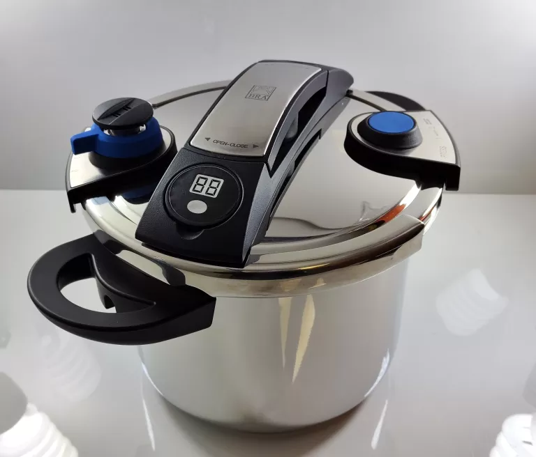 szybkowar-facile-bra-6l-komplet-stan-powystawowy