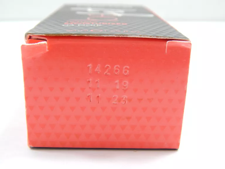 farmasi-be-fit-tonizujacy-krem-nawilzajacy-03-marka-farmasi