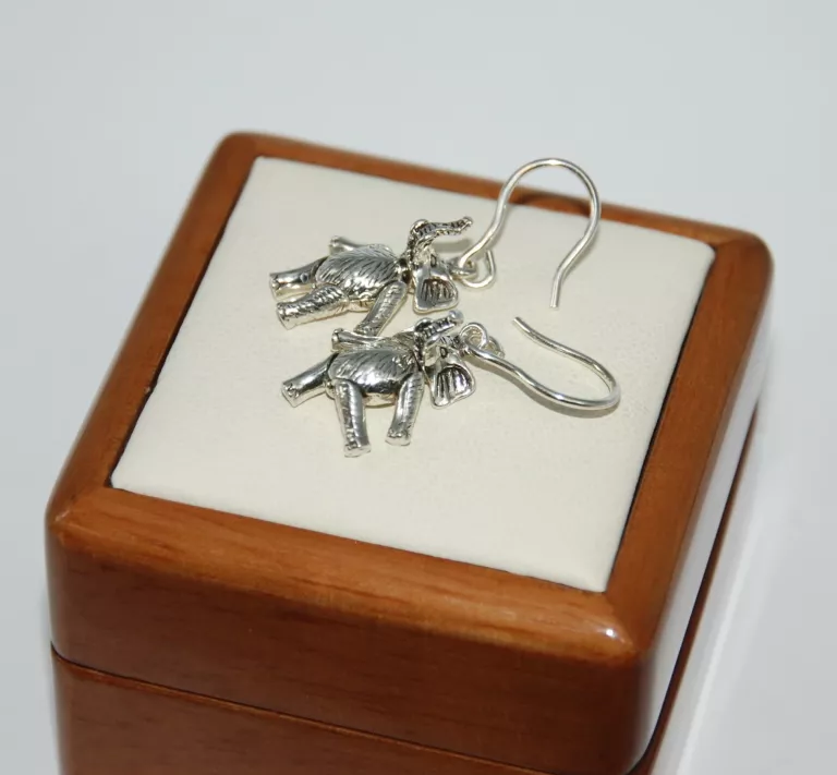UROCZE SREBRNE KOLCZYKI SŁONIE 925
