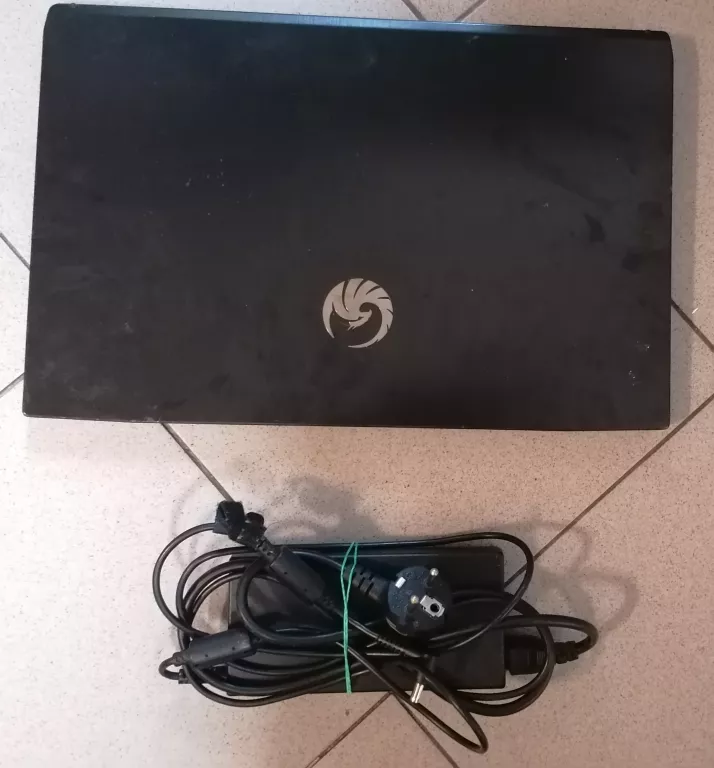 LAPTOP MSI BRAVO 17 A4DDR MS-17FK RYZEN5/512/8GB