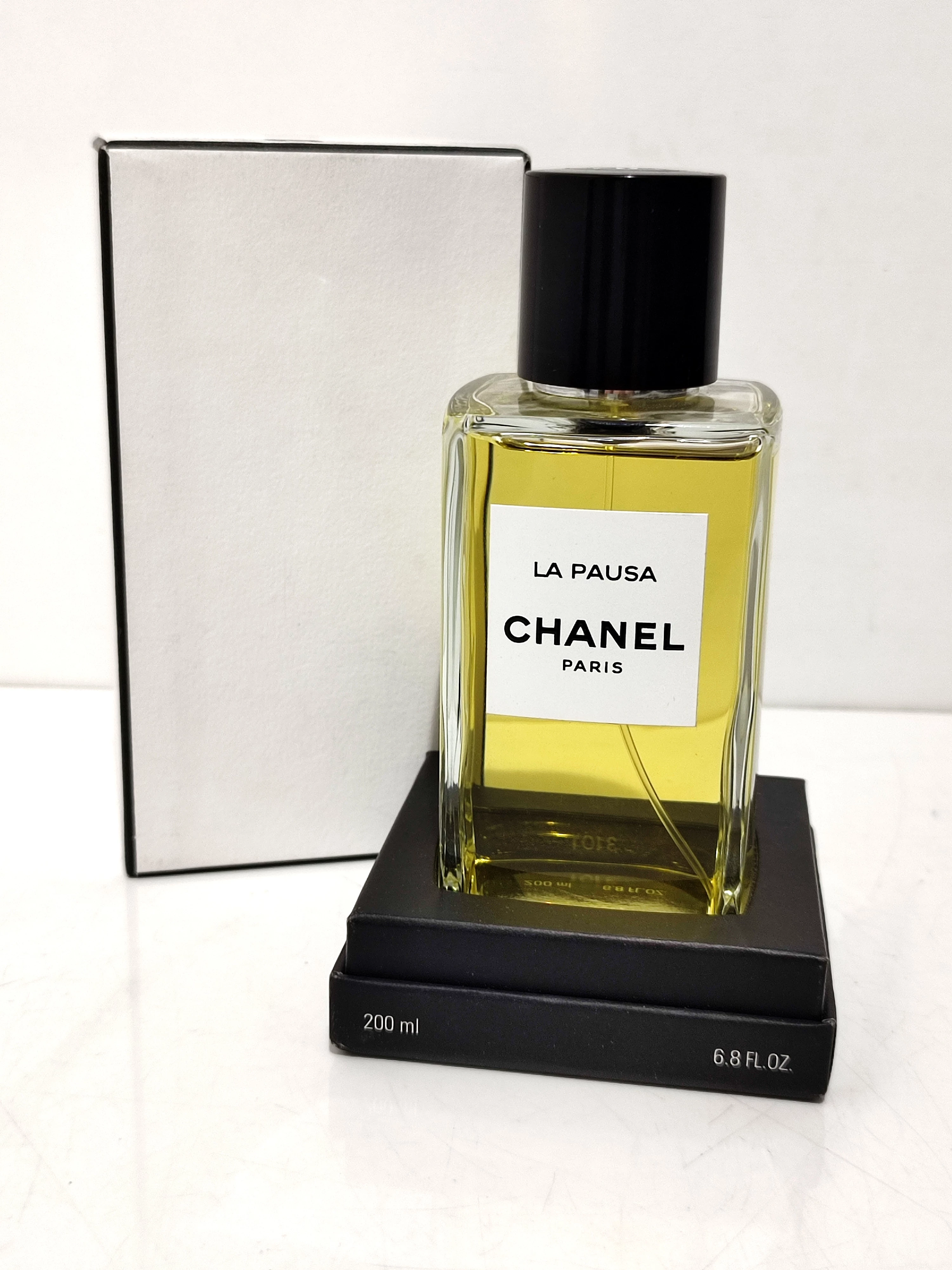la pausa chanel perfume