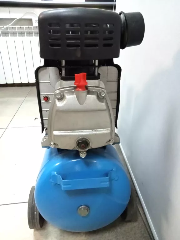 kompresor-tlokowy-specair-hl-275-25-wydajnosc-efektywna-225