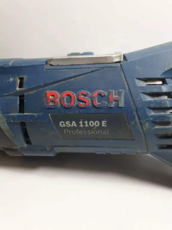 PIŁA SZABLASTA BOSCH GSA 1100 E Z WALIZKĄ