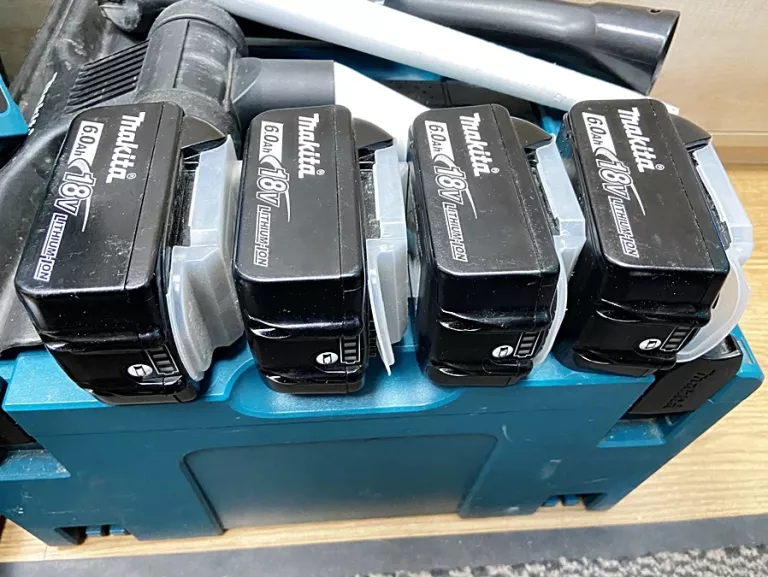 ODKURZACZ PLECAKOWY MAKITA DVC660Z