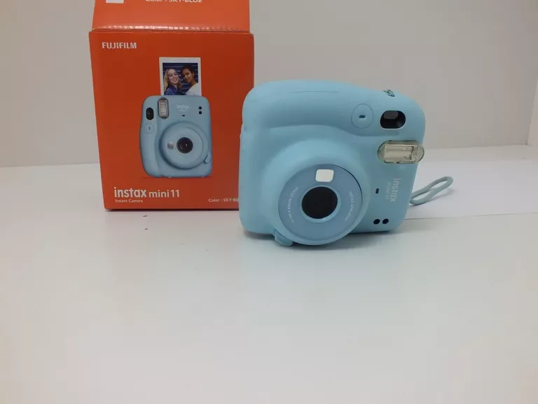APARAT FUJIFILM INSTAX MINI 11