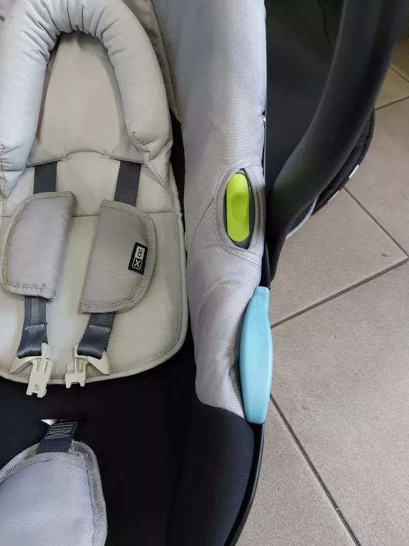 fotelik-samochodowy-xlande-xcar-seria-pixel-pro