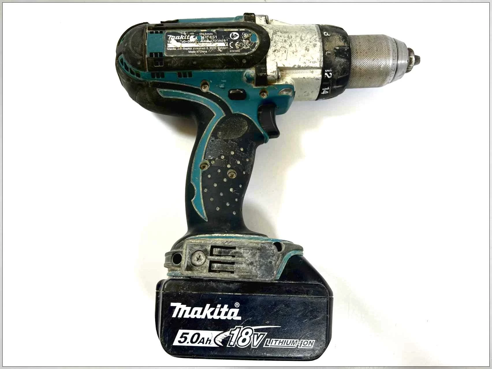 wkretarka-makita-ddf-451aku-opis-zasilanie-akumulatorowe