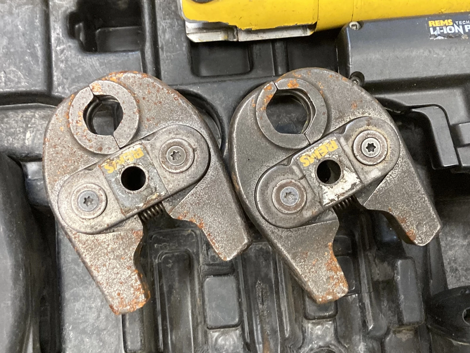 zaciskarka-do-rur-rems-mini-press-acc-22v-wada-armii-krajowej-22-sulechow-fitum