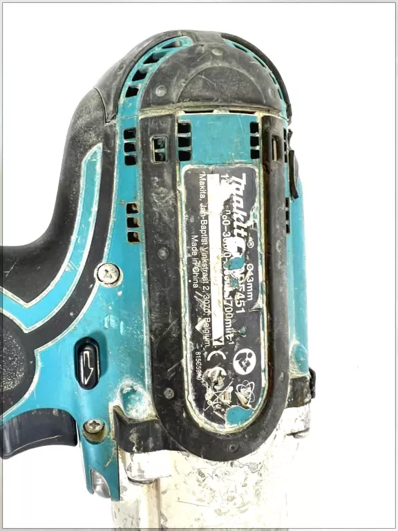 wkretarka-makita-ddf-451aku-opis-napiecie-v-18-v