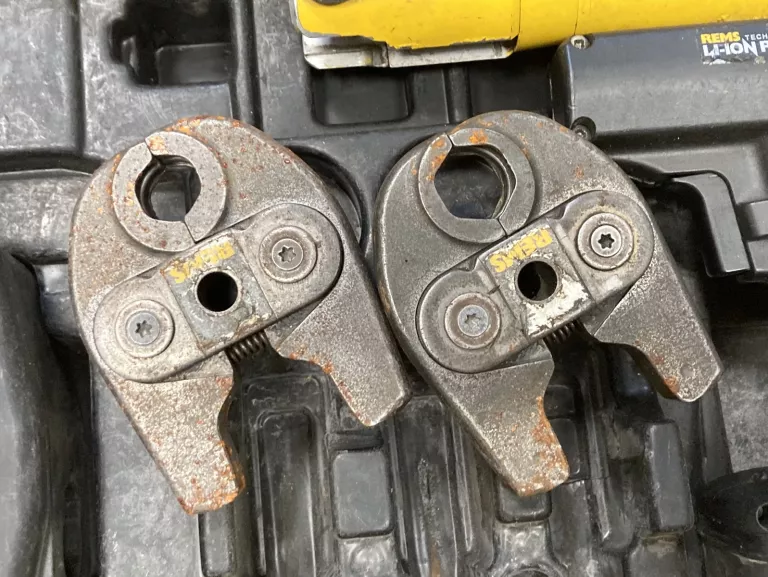 zaciskarka-do-rur-rems-mini-press-acc-22v-wada-armii-krajowej-22-sulechow-fitum