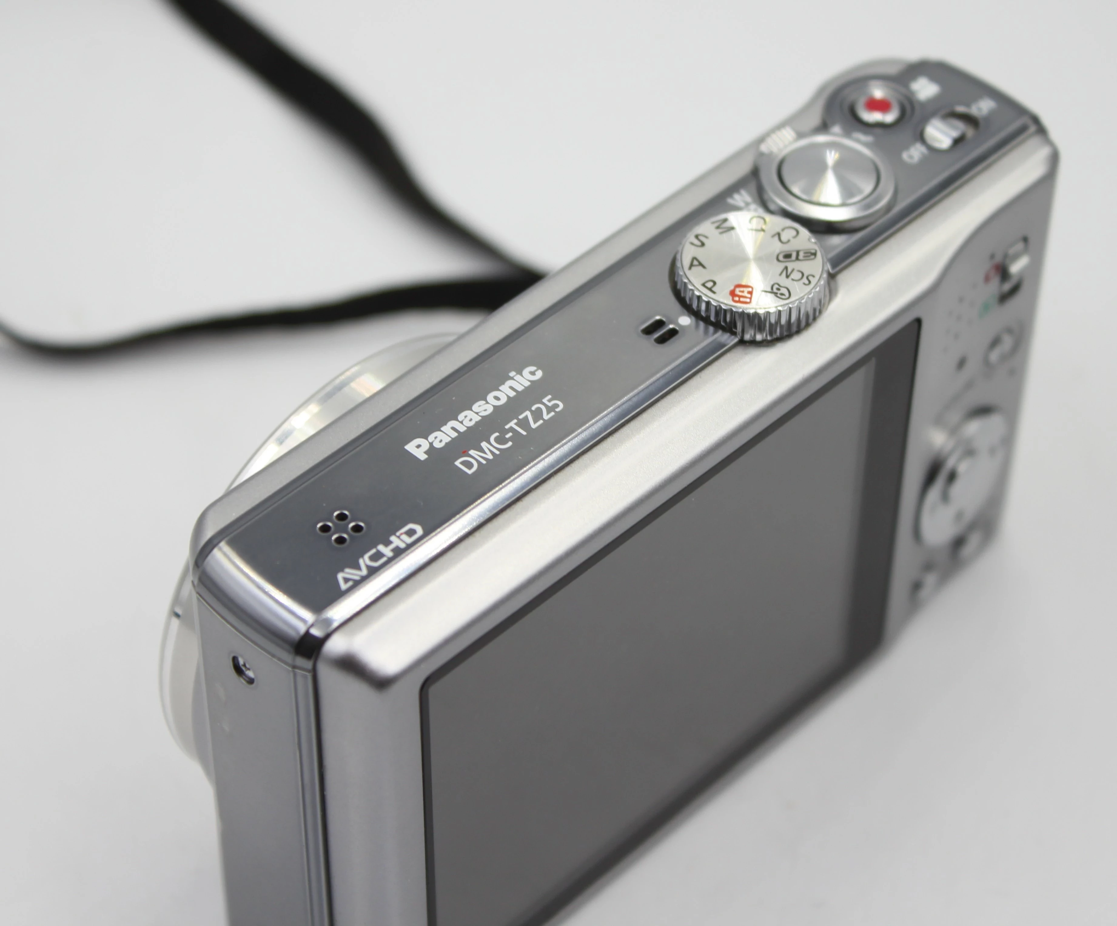 aparat-panasonic-lumix-dmc-tz25-stabilizacja-mechaniczna-matrycy