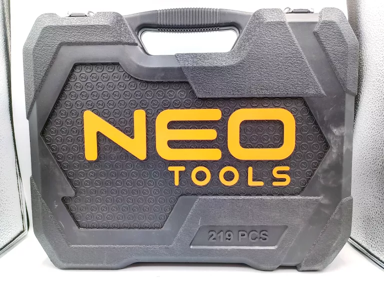ZESTAW KLUCZY NEO 219 EL. KOMPLET