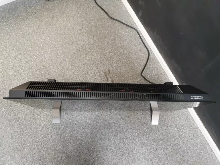 GRZEJNIK KONWEKTOROWY EBERG 2.4KW