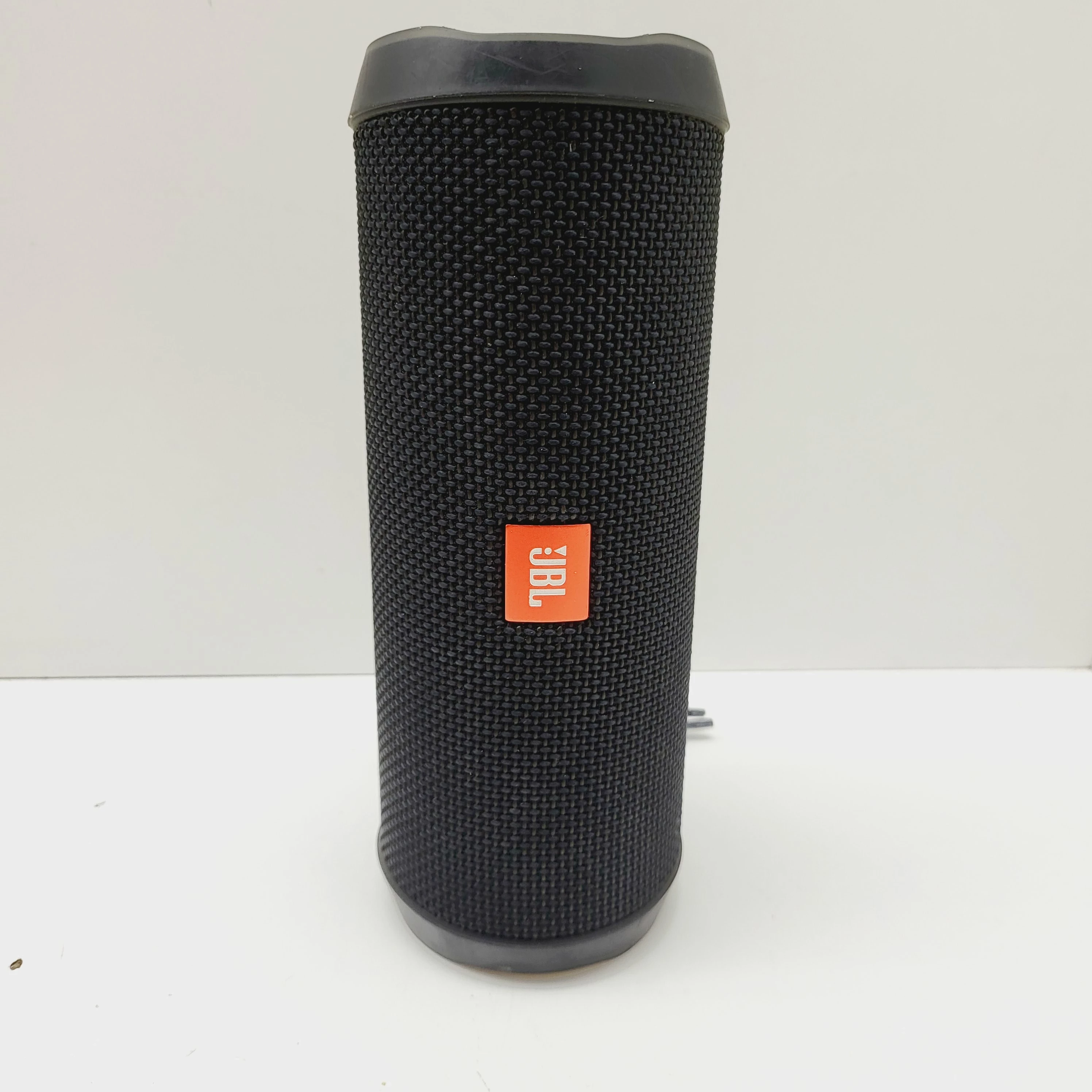 glosnik-jbl-flip-4-bluetooth-stan-uzywany