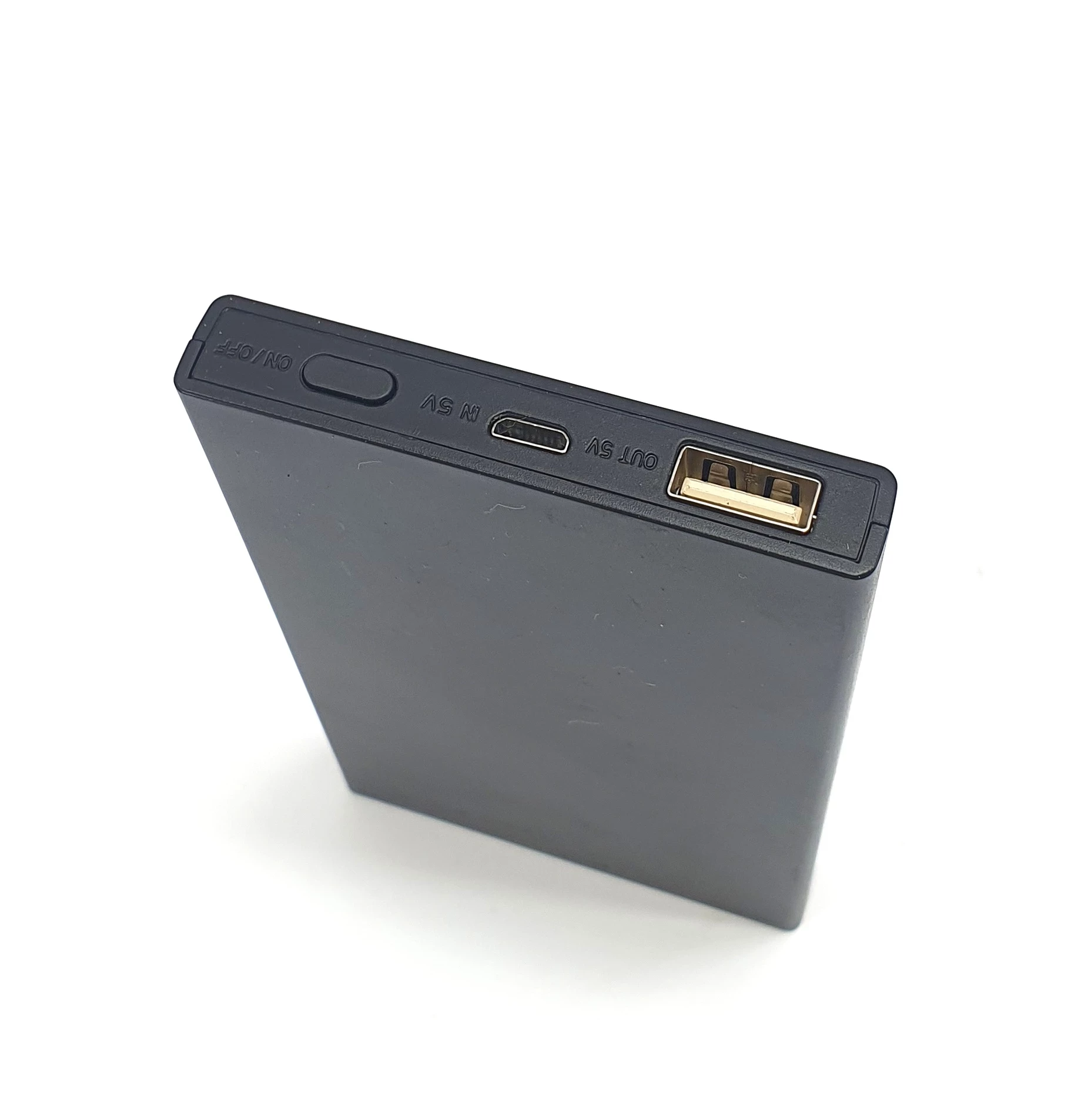 powerbank-mob-po-box-644-4000mah-kabelek-stan-uzywany