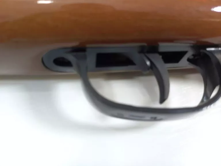WIATRÓWKA CROSMAN SUMMIT 4,5MM Z LUNETĄ 3-9X40