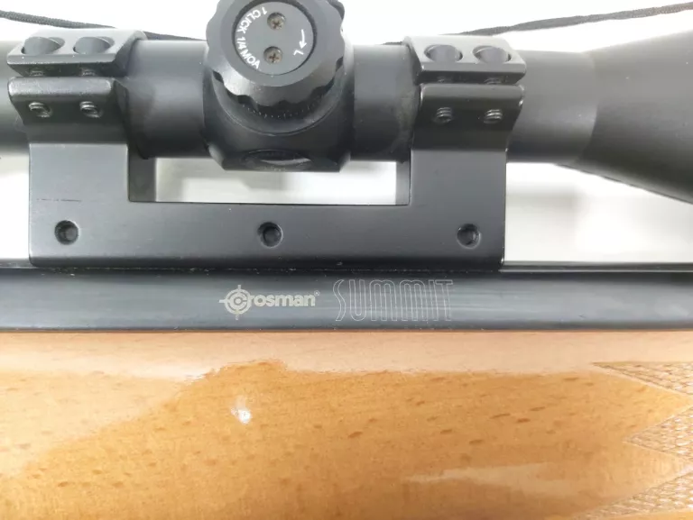 WIATRÓWKA CROSMAN SUMMIT 4,5MM Z LUNETĄ 3-9X40
