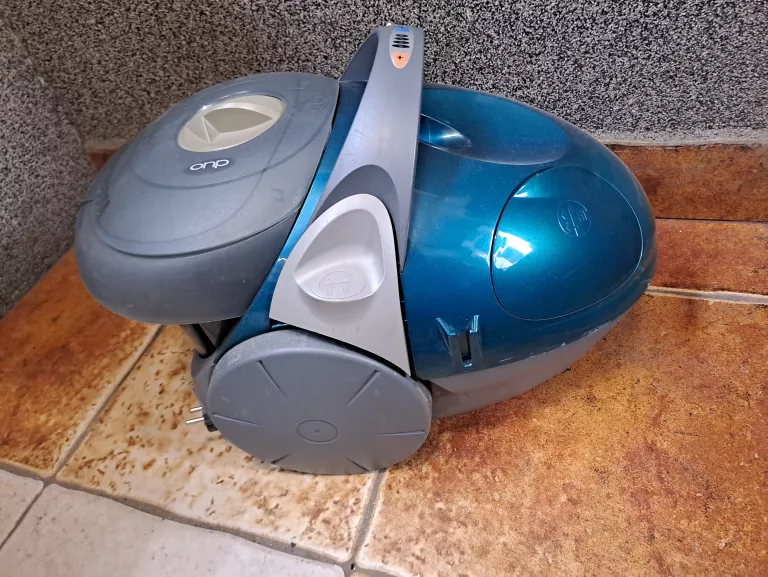 odkurzacz-zelmer-aquario-pojemnosc-zbiornika-na-kurz-1