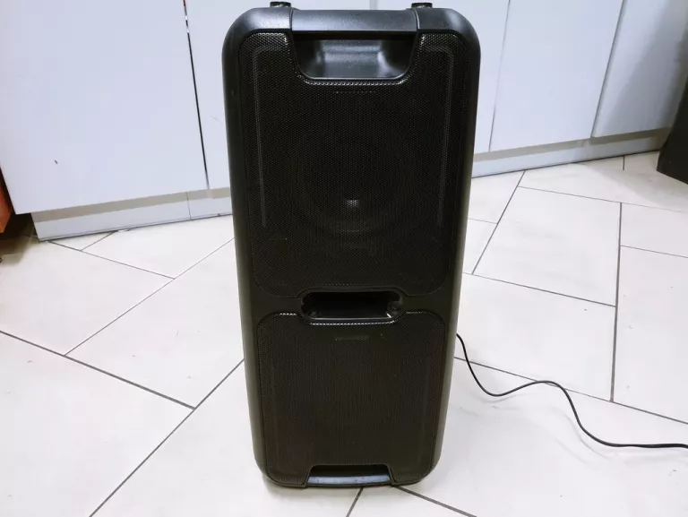 KOLUMNA GŁOŚNIKOWA BT MANTA SPK5028