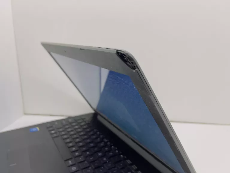 LAPTOP ASUS X553M + ŁAD  OPIS