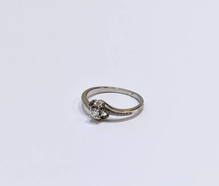 PIERŚCIONEK Z BRYLANTAMI BIAŁE ZŁOTO PR.585 R.13 0,22CT