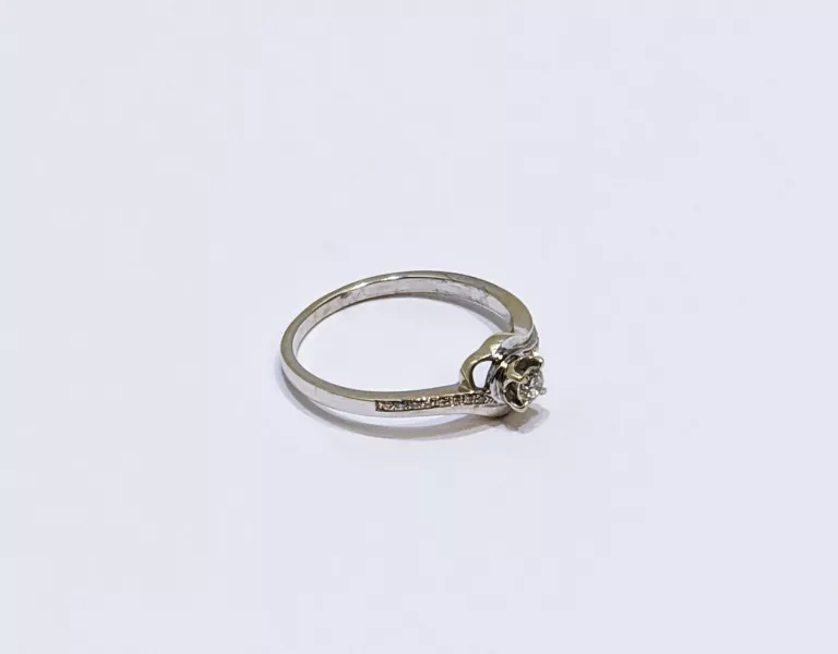 PIERŚCIONEK Z BRYLANTAMI BIAŁE ZŁOTO PR.585 R.13 0,22CT