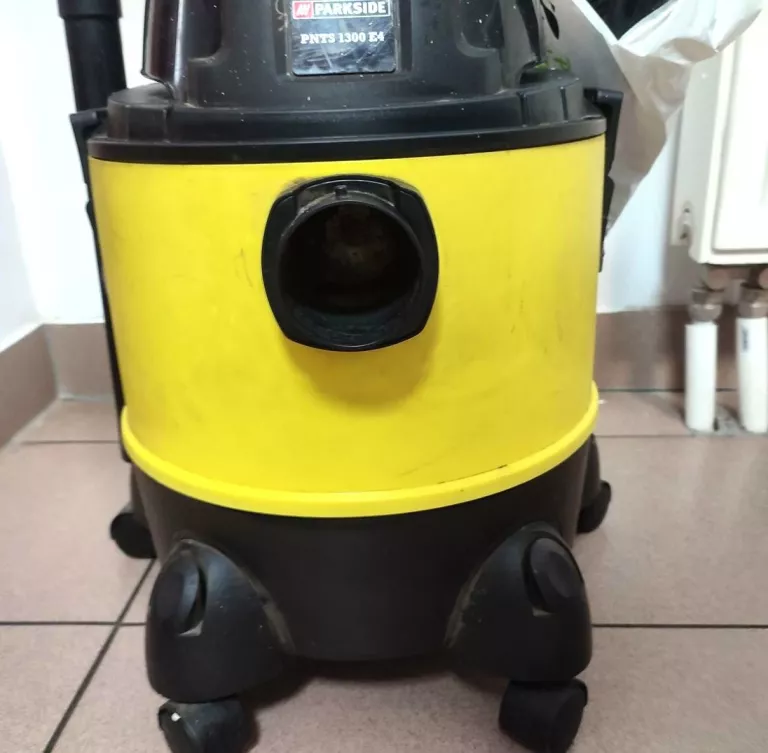 odkurzacz-parkside-pnts-1300-e4-at-opis-moc-1300