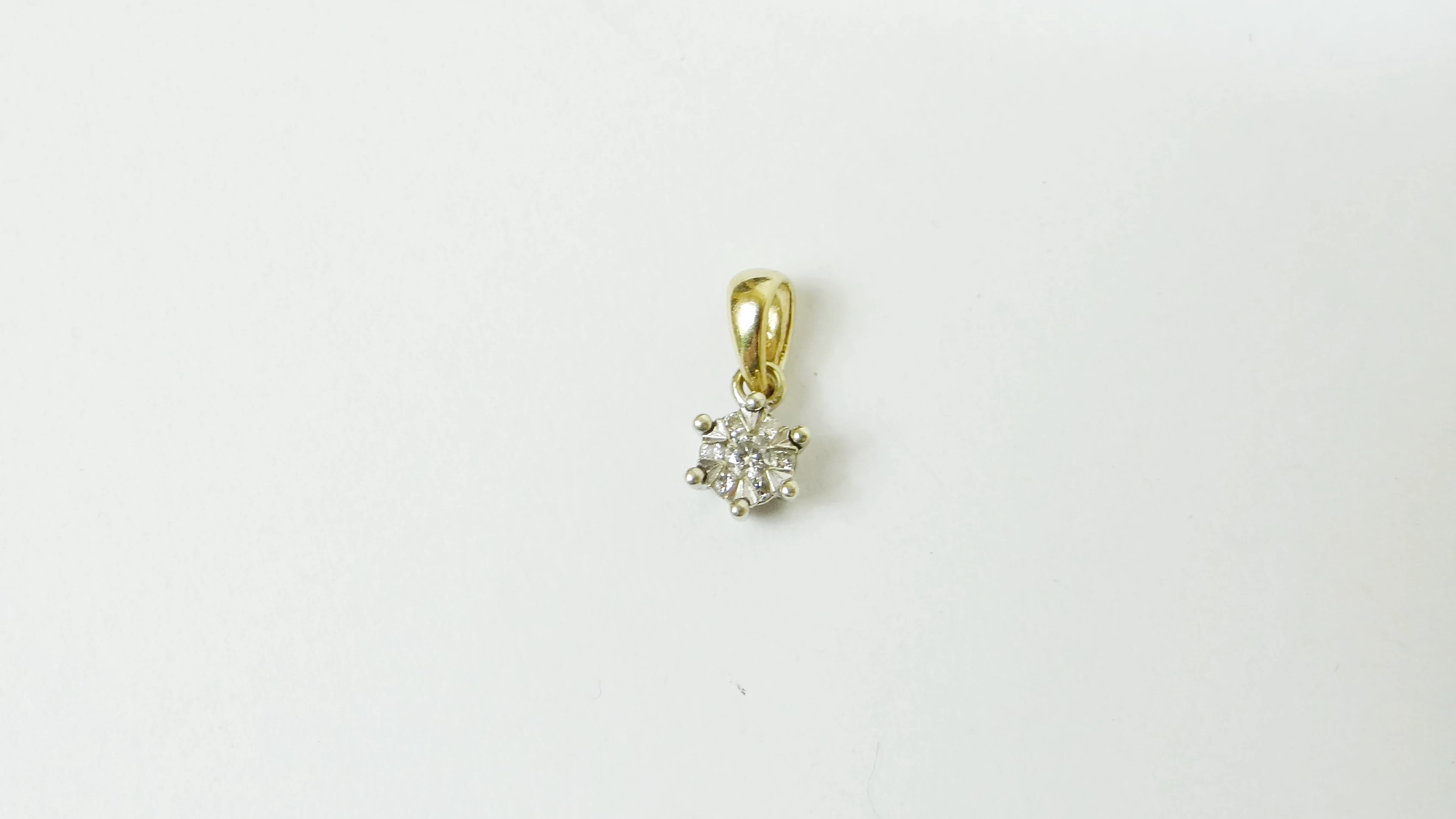 malenka-zlota-zawieszka-z-apart-14ct-045g-marka-apart