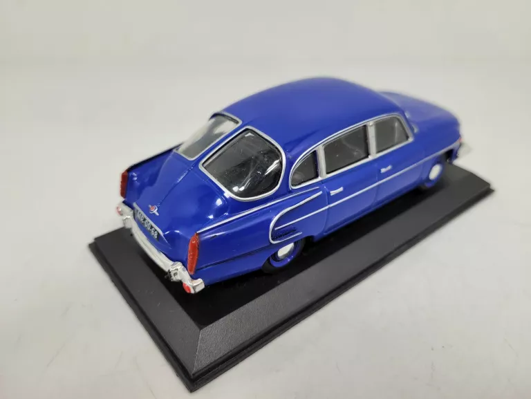 TATRA 603 KULTOWE AUTA PRL 1:43 ZŁOTA KOLEKCJA