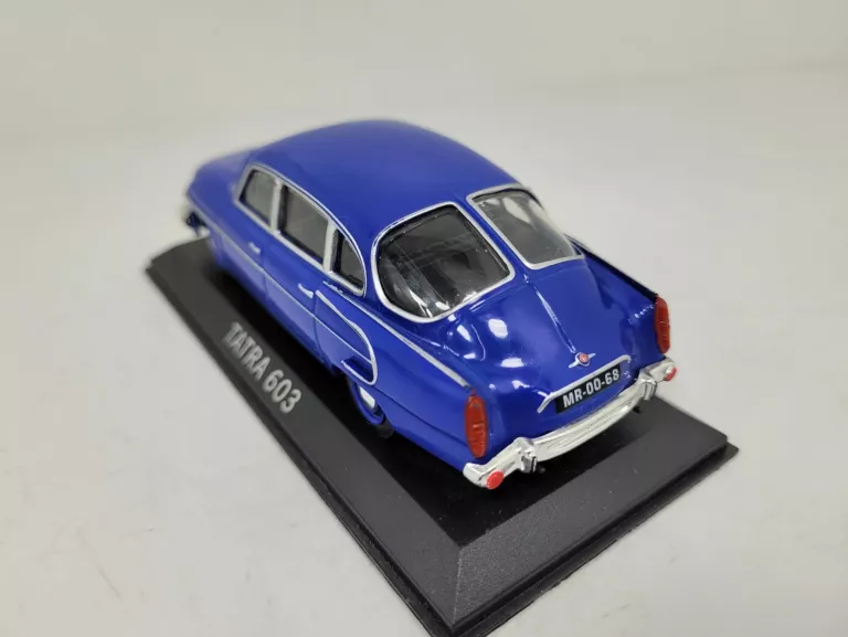 TATRA 603 KULTOWE AUTA PRL 1:43 ZŁOTA KOLEKCJA