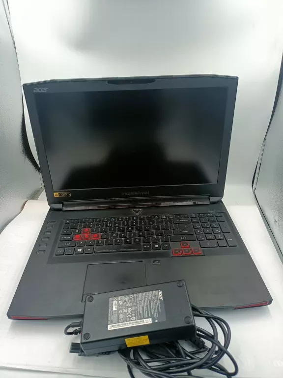 LAPTOP ACER PREDATOR 17
