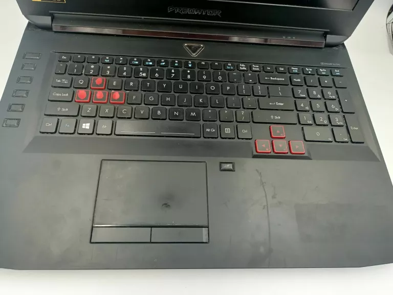 LAPTOP ACER PREDATOR 17